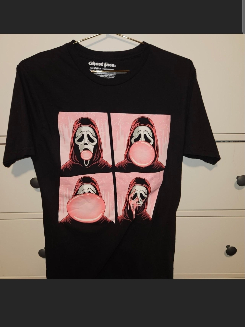 Ghost Face Bubblegum Graphic Tee - Black & Pink